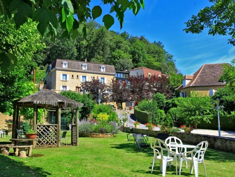 Hotel Restaurant Plaisance-Piscine Couverte Et Chauffee- Proche Sarlat- Vitrac  Exterior photo